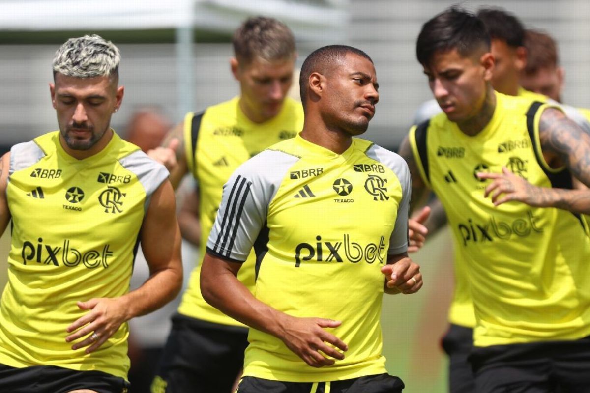 VISANDO A PERFEIÇÃO, FLAMENGO INTENSIFICA TREINO TÁTICO PARA ENFRENTAR O BOAVISTA